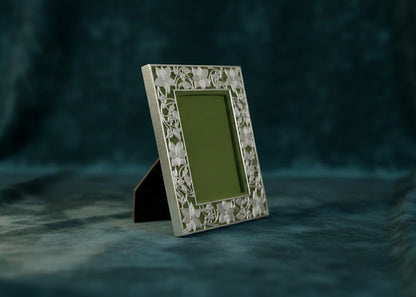 Navom Smriti Keepsake Photo Frame