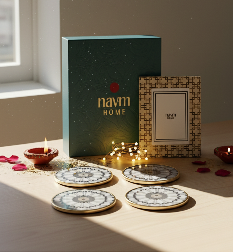 Navm Keepsake Table Set