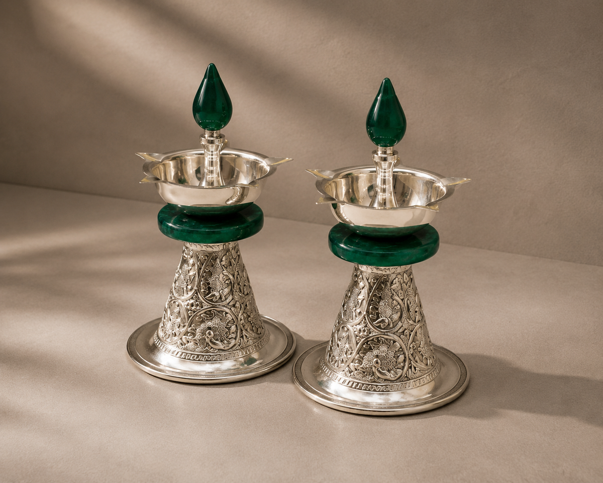 Navom Anantam Diya | Hand-Chased Silver Lustrous Diya